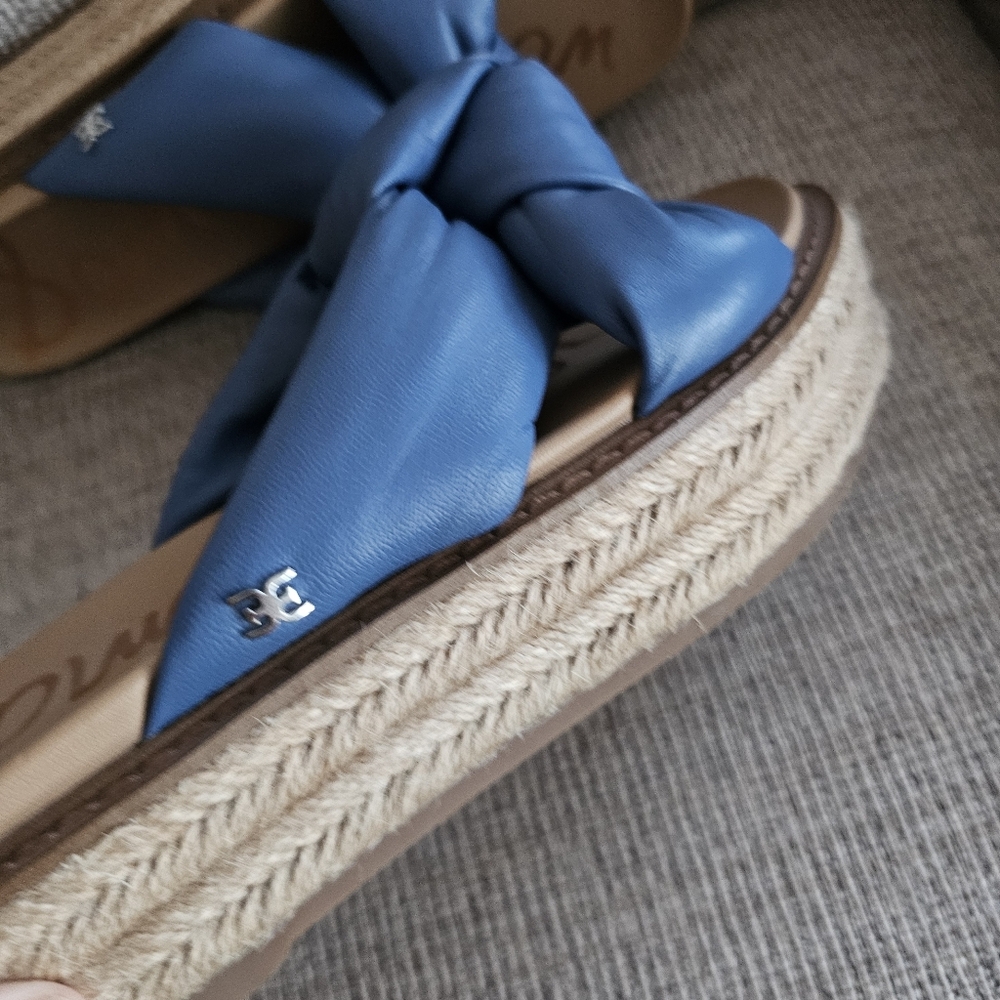 Sam Edelman Kory Platform Slide - Picture 3 of 8